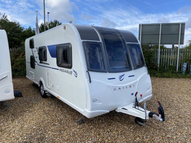 Bailey Pegasus S4 Ancona exterior